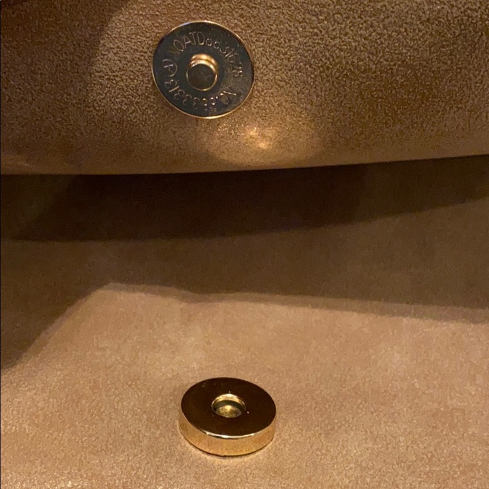 light brown crossbody purse - Picture 5 of 6